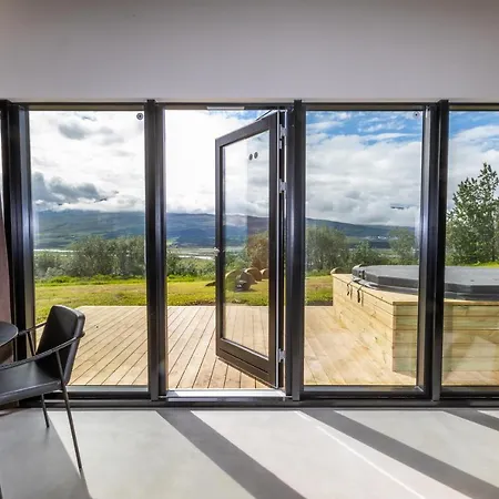 North Mountain View Suites Akureyri Exterior photo