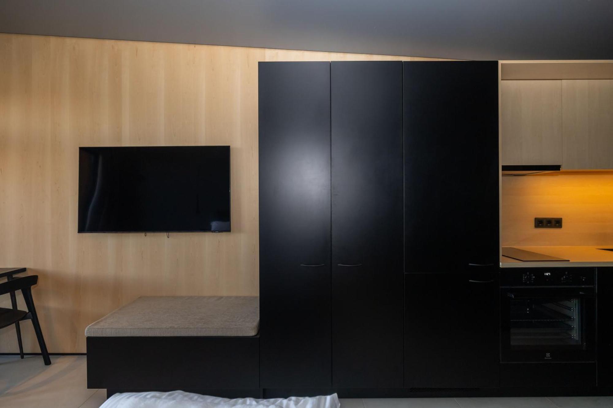 North Mountain View Apartment *